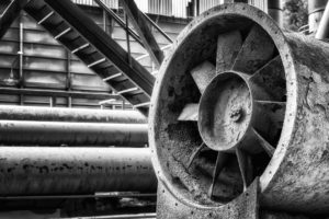 Giant fan